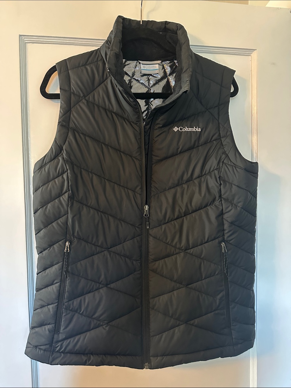 Columbia Women's Black Quilted Puffer Vest